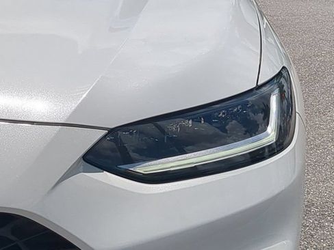 New 2027 Honda HR-V LX image 9