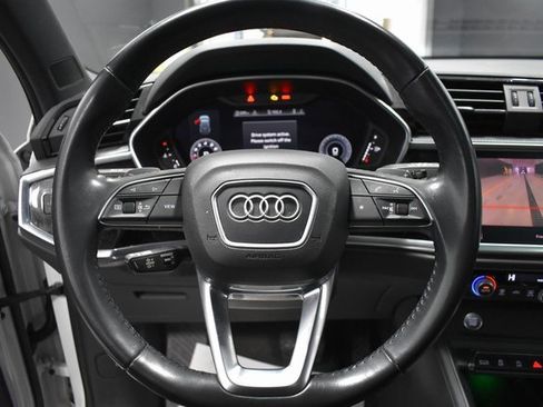 Used 2020 Audi Q3 2.0T Prestige image 25