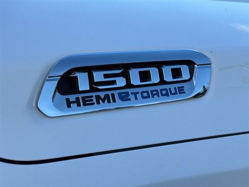 Used 2022 RAM 1500 Limited w/ Trailer Tow Group image 8