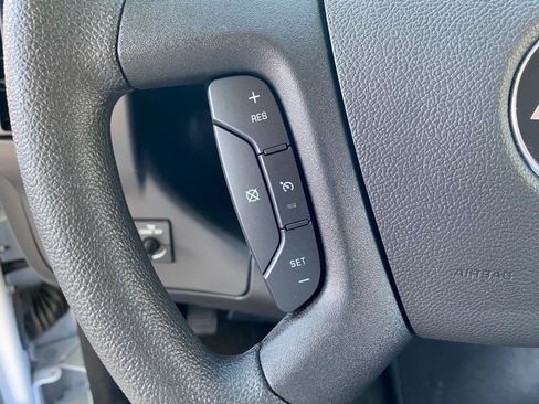 Used 2025 Chevrolet Express 2500 w/ Driver Convenience Package RWD image 43