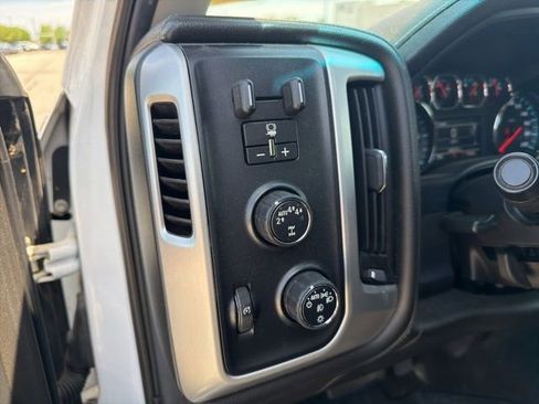 Used 2018 GMC Sierra 1500 SLE w/ Elevation Edition AWD/4WD image 21