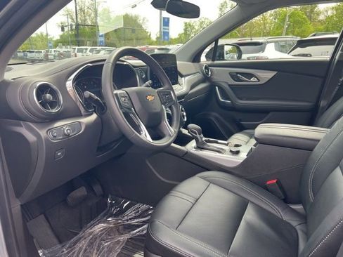 Used 2025 Chevrolet Blazer LT w/ Midnight/Sport Edition AWD/4WD image 2