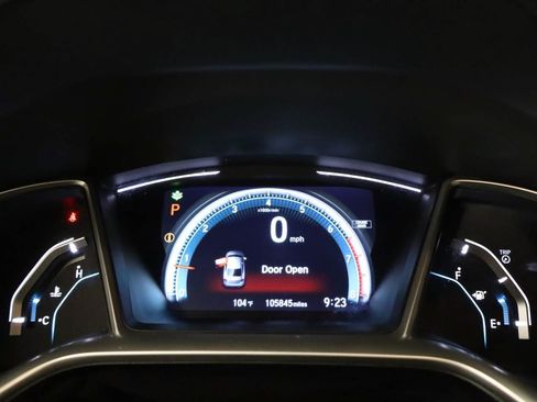 Used 2017 Honda Civic EX-L image 4