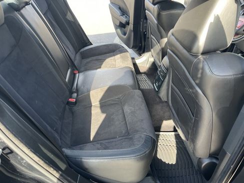 Used 2019 Dodge Charger R/T w/ Plus Group image 35