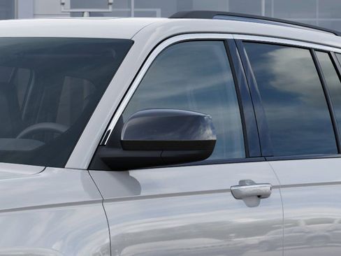 New 2025 Jeep Grand Cherokee Laredo X w/ Luxury Tech Group I image 13