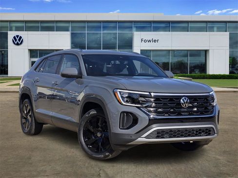 New 2026 Volkswagen Atlas Cross Sport SE image 1