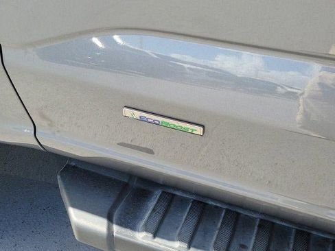 Used 2022 Ford F150 XLT w/ Equipment Group 302A High image 10