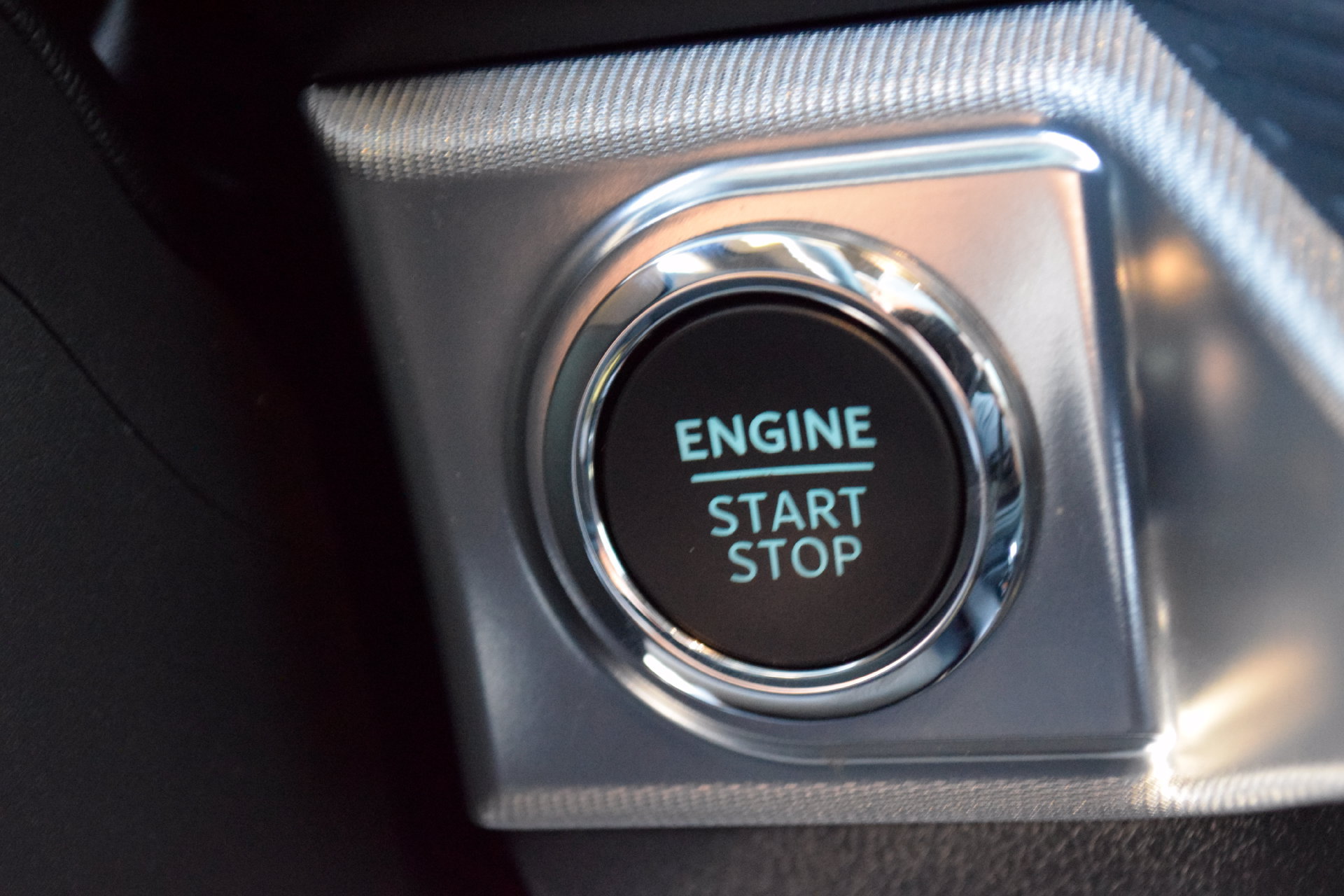 Used 2025 Ford F150 Lariat w/ Equipment Group 502A High AWD/4WD image 11