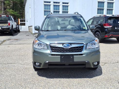 Used 2014 Subaru Forester 2.5i Touring AWD/4WD image 2