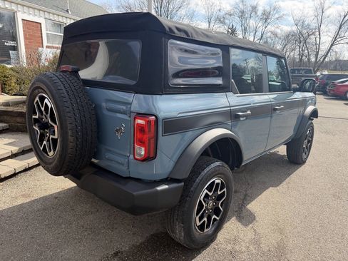 Used 2022 Ford Bronco 4-Door AWD/4WD image 10