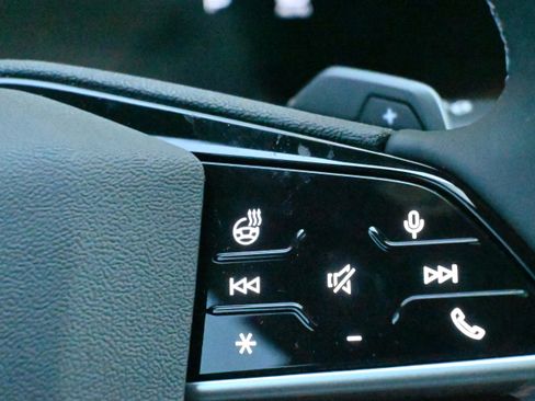 Used 2025 Audi Q5 Premium Plus image 27