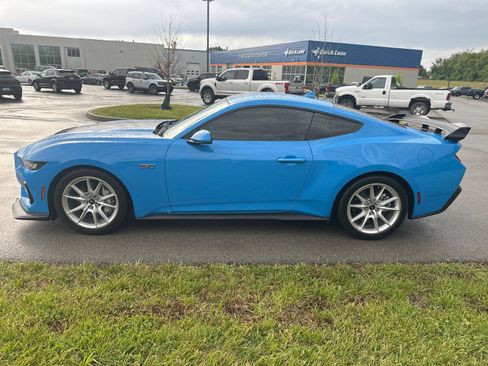 Used 2024 Ford Mustang GT Premium RWD image 14