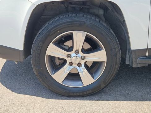 Used 2016 Jeep Compass High Altitude AWD/4WD image 6