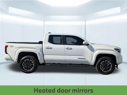 Used 2024 Toyota Tacoma TRD Sport image 8