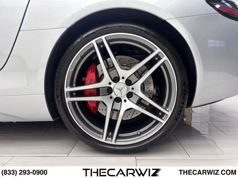 Used 2013 Mercedes-Benz SLS AMG GT Coupe image 23
