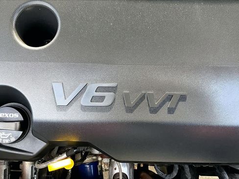 Certified 2023 Chevrolet Traverse Premier image 32