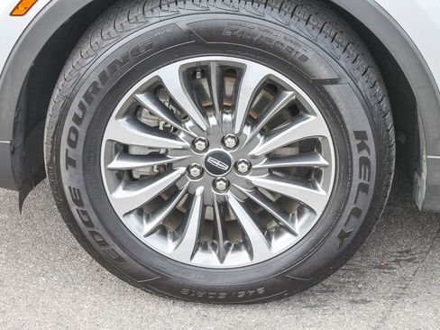 Used 2019 Lincoln Nautilus Select w/ Cargo Utility Package image 14