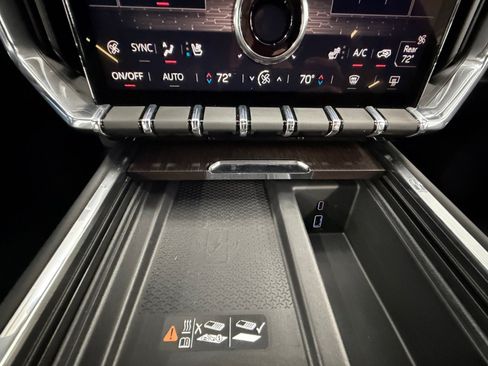 Used 2024 GMC Acadia Denali w/ Super Cruise Package AWD/4WD image 24