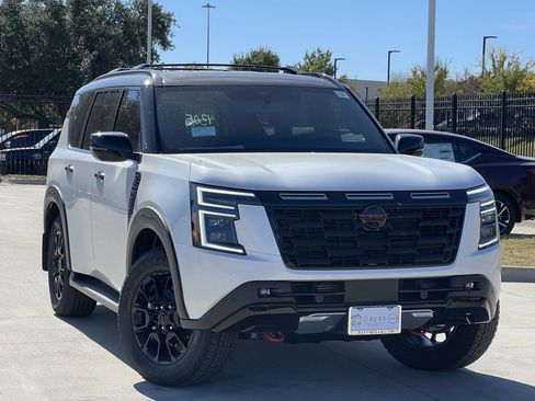 New 2026 Nissan Armada PRO-4X w/ Captain's Chari Seat Package AWD/4WD image 2