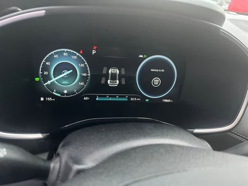 Used 2023 Hyundai Santa Fe Limited image 9