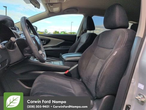 Used 2017 Nissan Murano SV FWD image 23