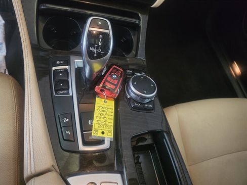 Used 2016 BMW 528i xDrive 528i xDrive 4DR SEDAN AWD image 19