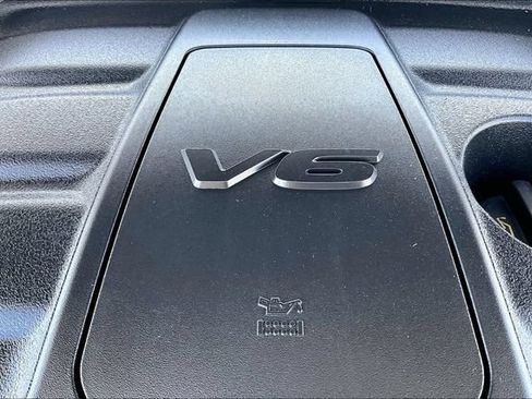 Used 2021 Jeep Grand Cherokee Limited w/ Sun & Sound Group RWD image 31