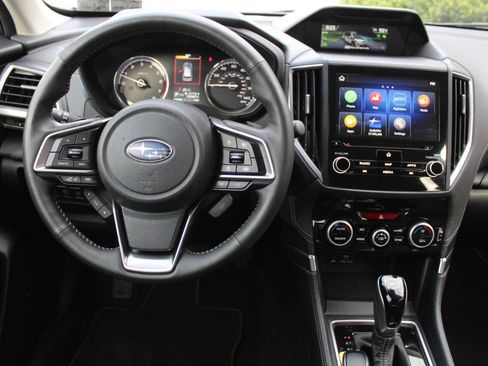 Used 2023 Subaru Forester Touring AWD/4WD image 17