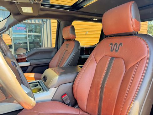Used 2021 Ford F250 King Ranch w/ King Ranch Ultimate Package AWD/4WD image 12