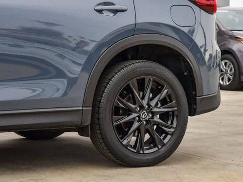 Used 2024 MAZDA CX-5 Carbon Edition image 11