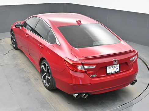 Used 2018 Honda Accord Sport image 33