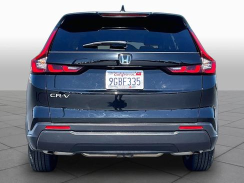 Used 2023 Honda CR-V EX image 4