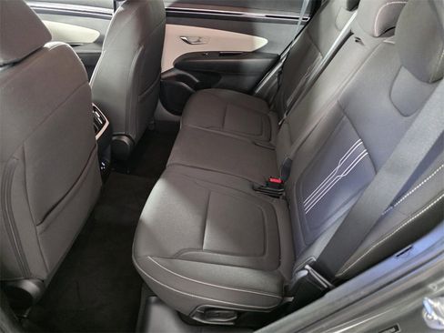 Used 2023 Hyundai Tucson SEL image 14