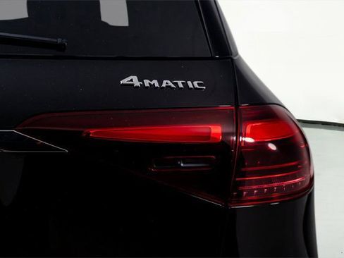 Used 2024 Mercedes-Benz GLE 450 4MATIC w/ Winter Package image 16