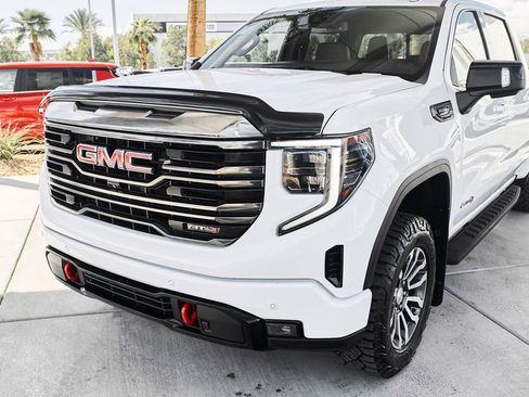 Used 2023 GMC Sierra 1500 AT4 w/ AT4 Premium Package image 5