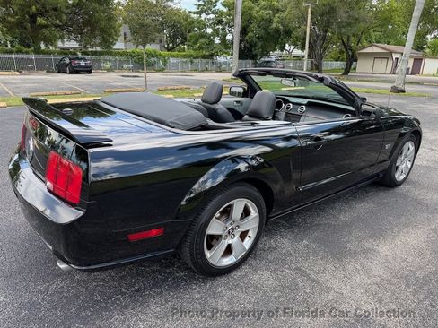 Used 2007 Ford Mustang GT Premium RWD image 4