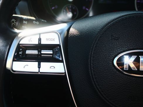 Used 2020 Kia Telluride S w/ S 8 Passenger Seating Package image 16