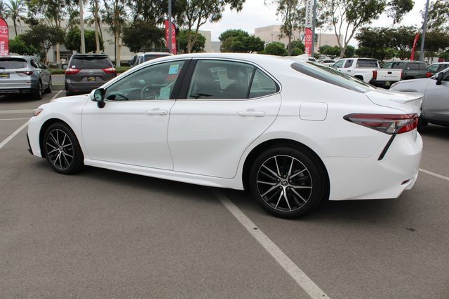 Certified 2024 Toyota Camry SE FWD image 7