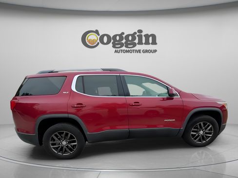 Used 2019 GMC Acadia SLT image 15