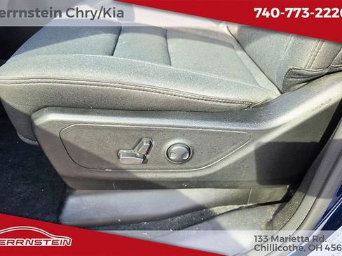 Used 2023 RAM 1500 Big Horn AWD/4WD image 13