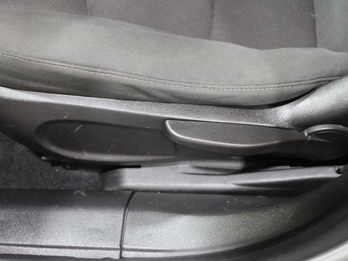 Used 2012 Chevrolet Cruze Eco FWD image 5