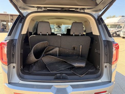 Used 2023 GMC Acadia Denali w/ Trailering Package image 28