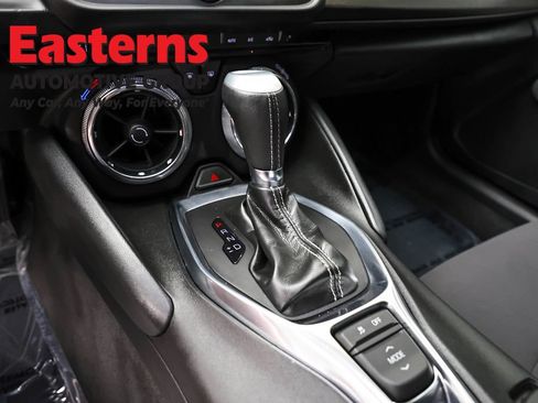 Used 2018 Chevrolet Camaro LT RWD image 13