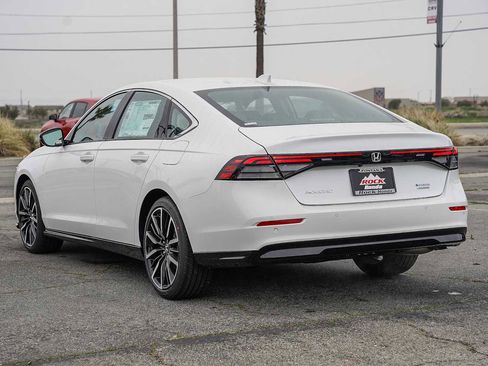 New 2025 Honda Accord Touring image 5