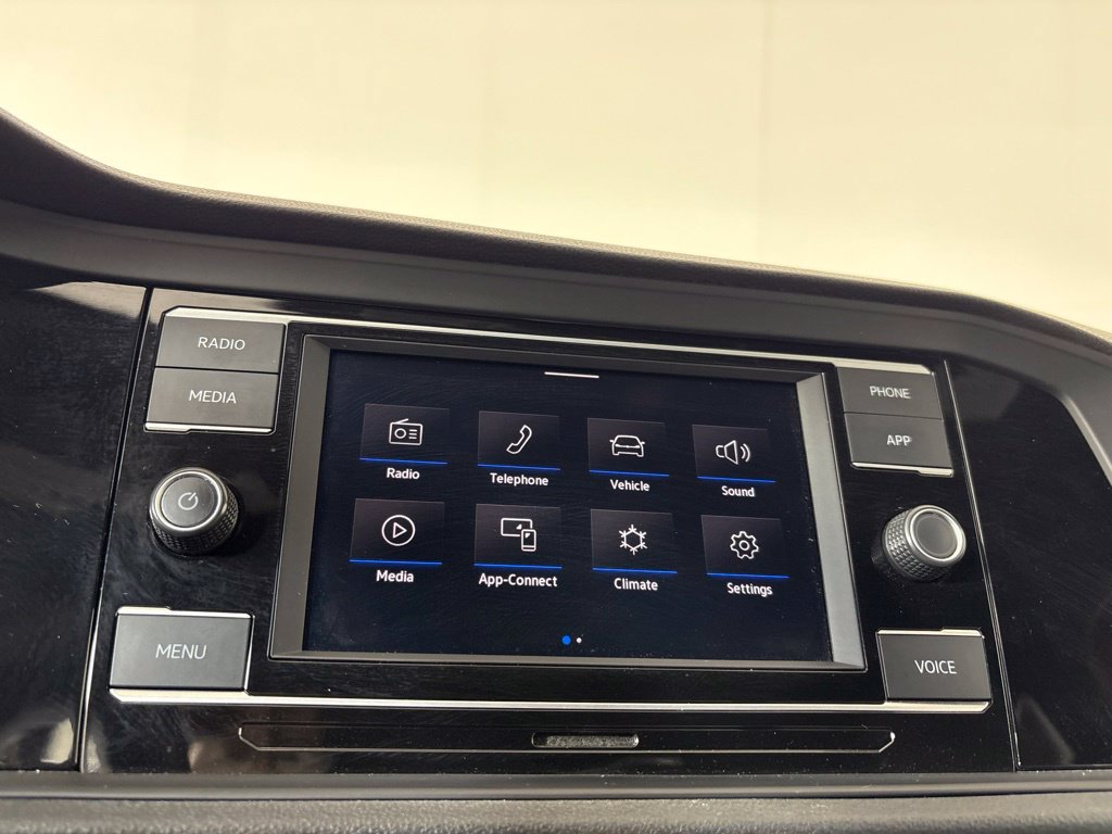 Used 2021 Volkswagen Jetta R-Line w/ R-Line Cold Weather Package FWD image 29