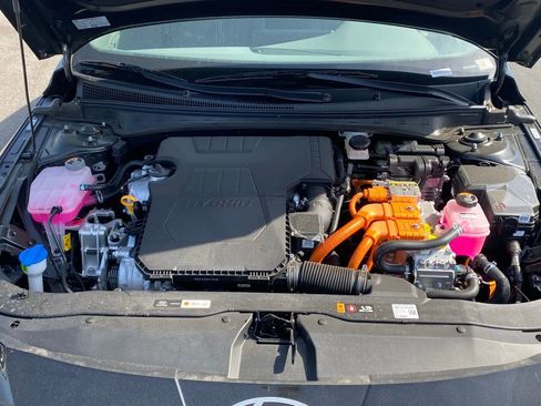 New 2026 Hyundai Elantra Sport FWD image 29