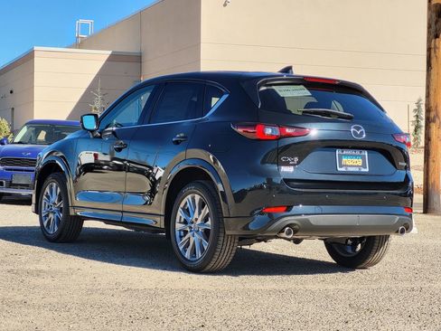 New 2025 MAZDA CX-5 AWD 2.5 S w/ Premium Plus Pkg image 4