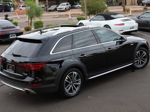 Used 2019 Audi A4 2.0T allroad Prestige w/ Prestige Package image 17
