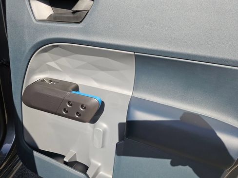 New 2026 Ford Maverick Lobo AWD/4WD image 12