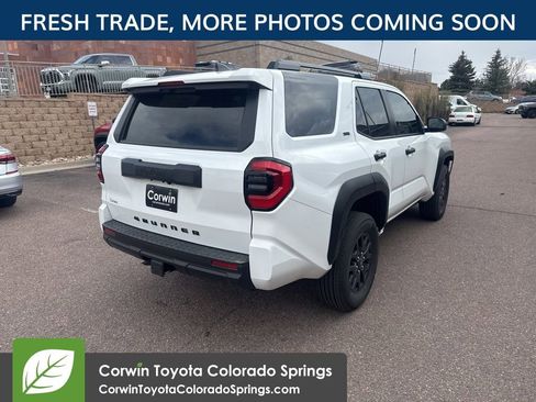 Used 2026 Toyota 4Runner SR5 AWD/4WD image 8